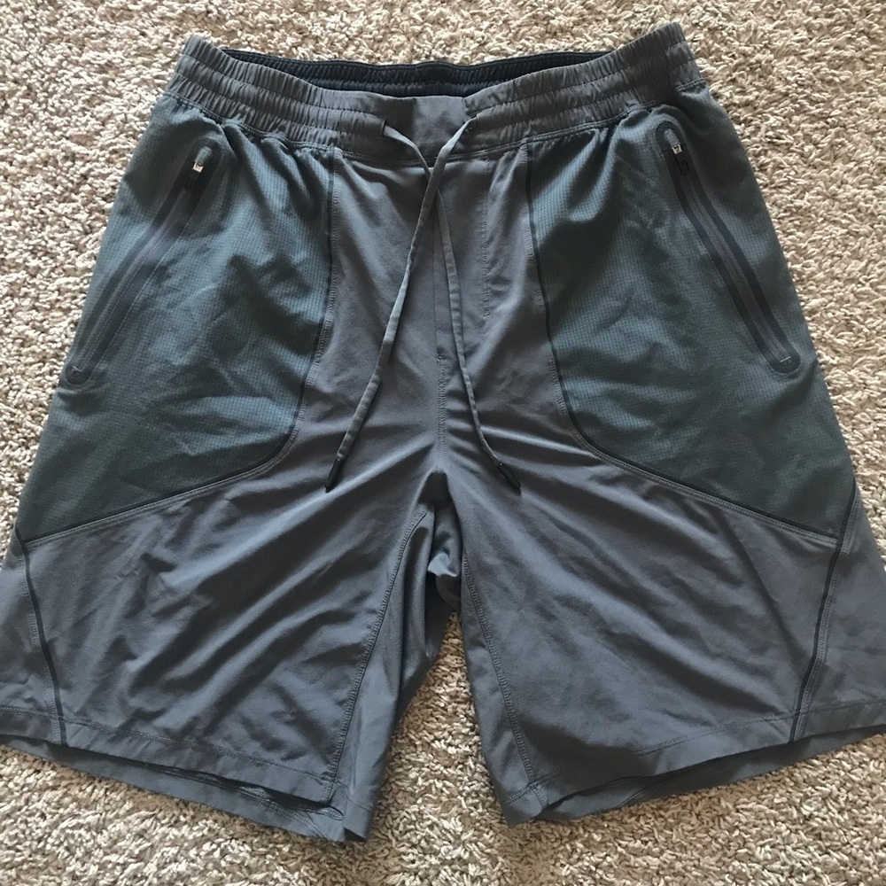LULULEMON ATHLETIC SHORTS